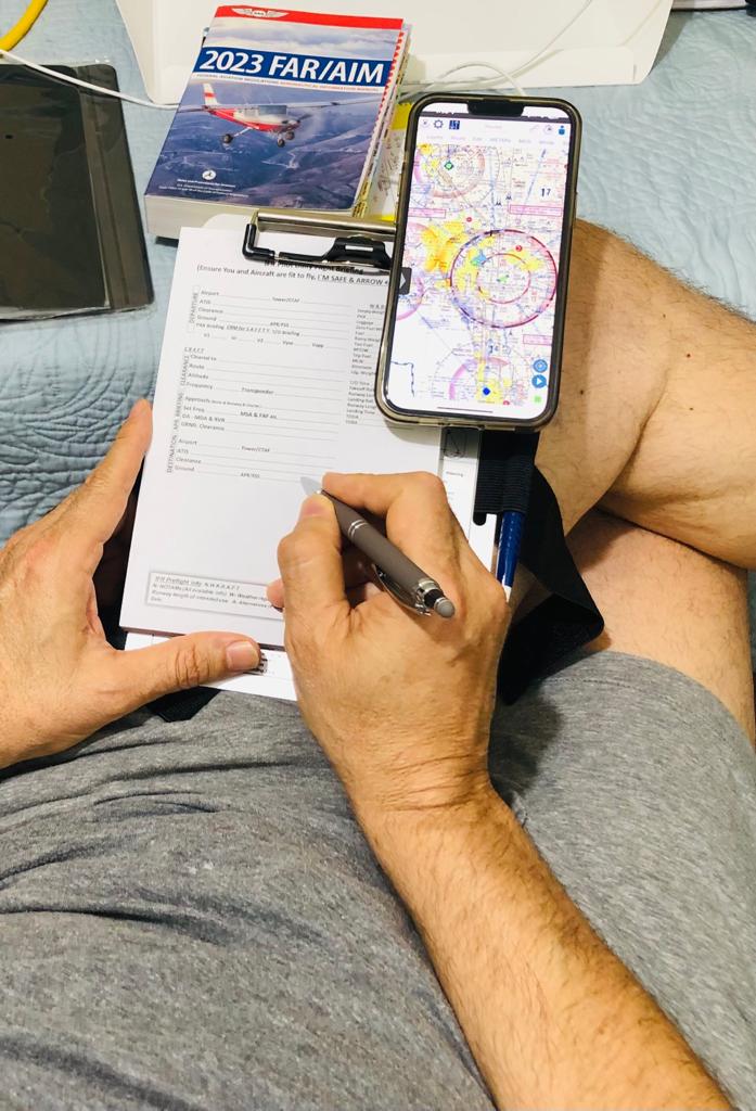 Phone Mount For Pilot Kneeboard